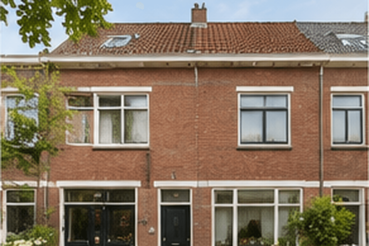 Voorzijde — Tussenwoning in Utrecht