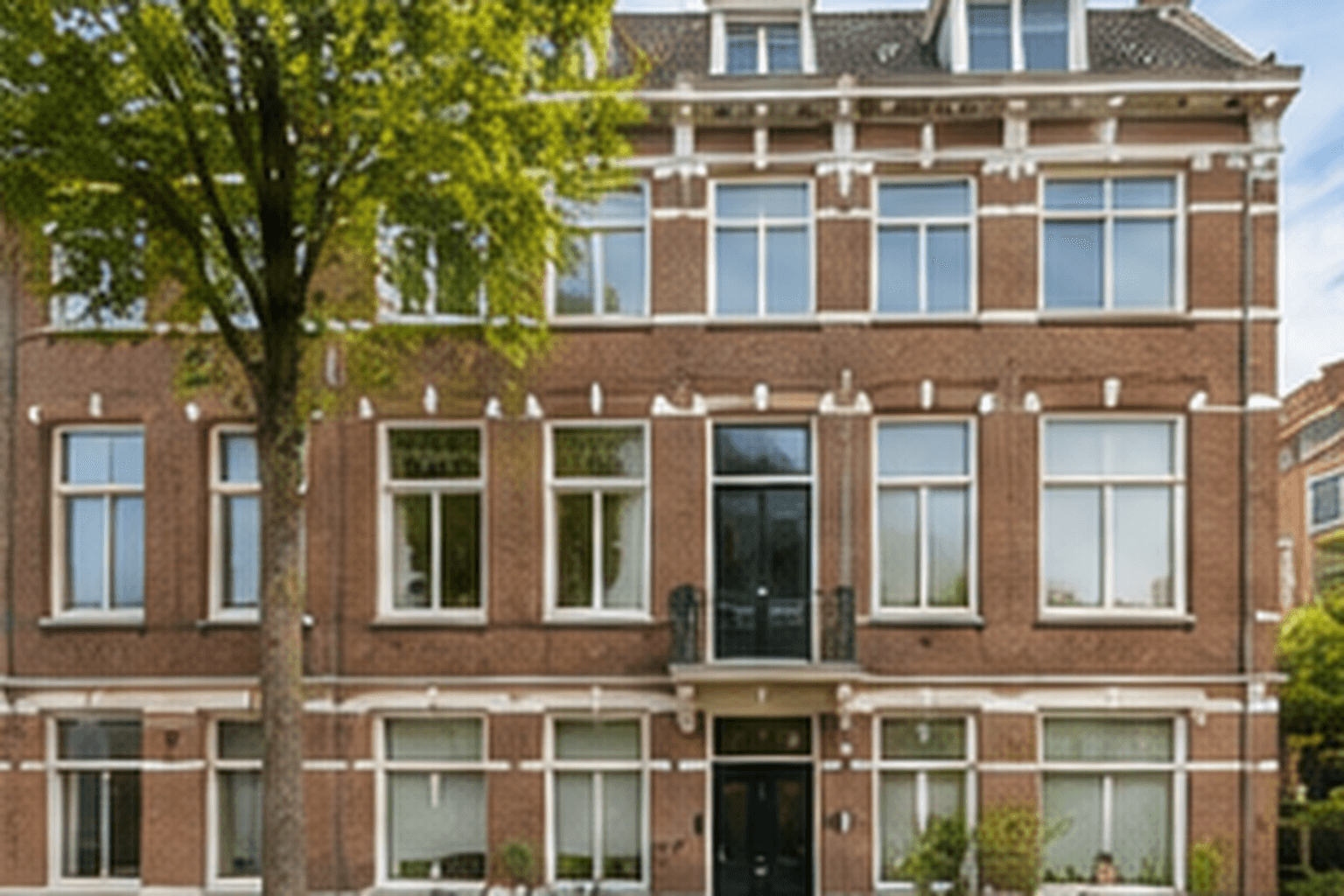 Voorzijde — Bovenwoning in Amsterdam