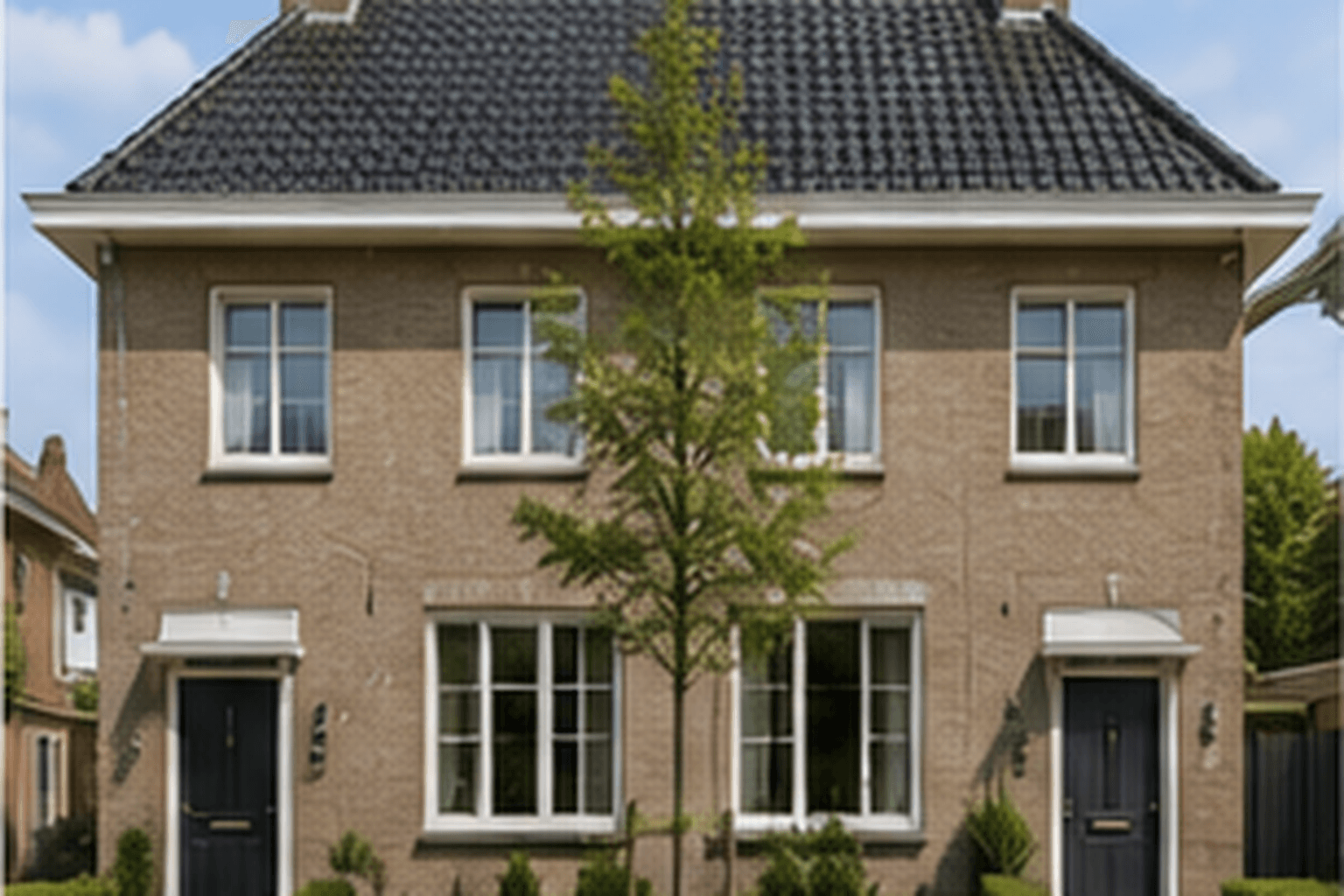 Voorzijde — Twee-onder-een-kapwoning in Utrecht