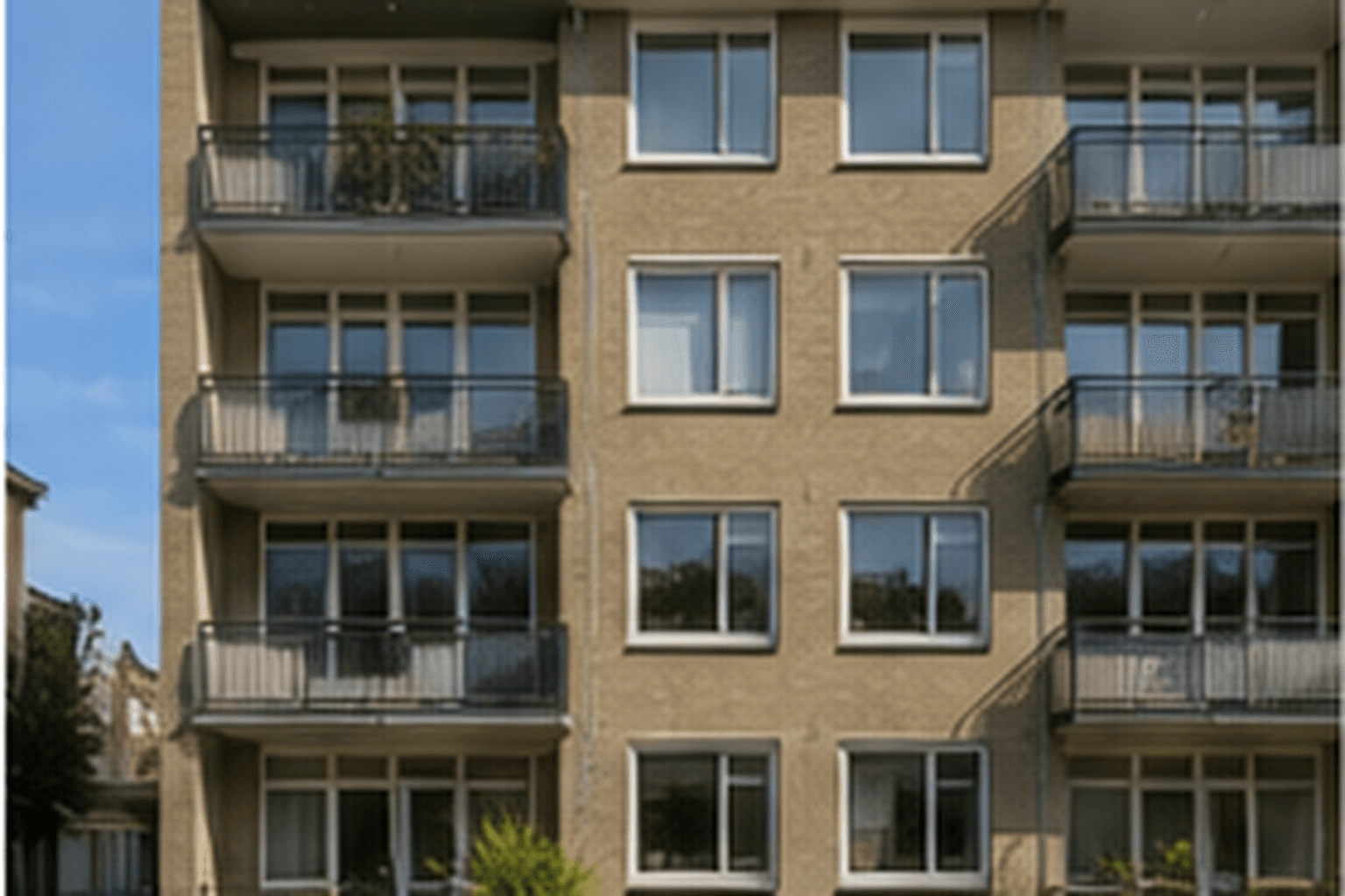 Voorzijde — Bovenwoning in Tilburg